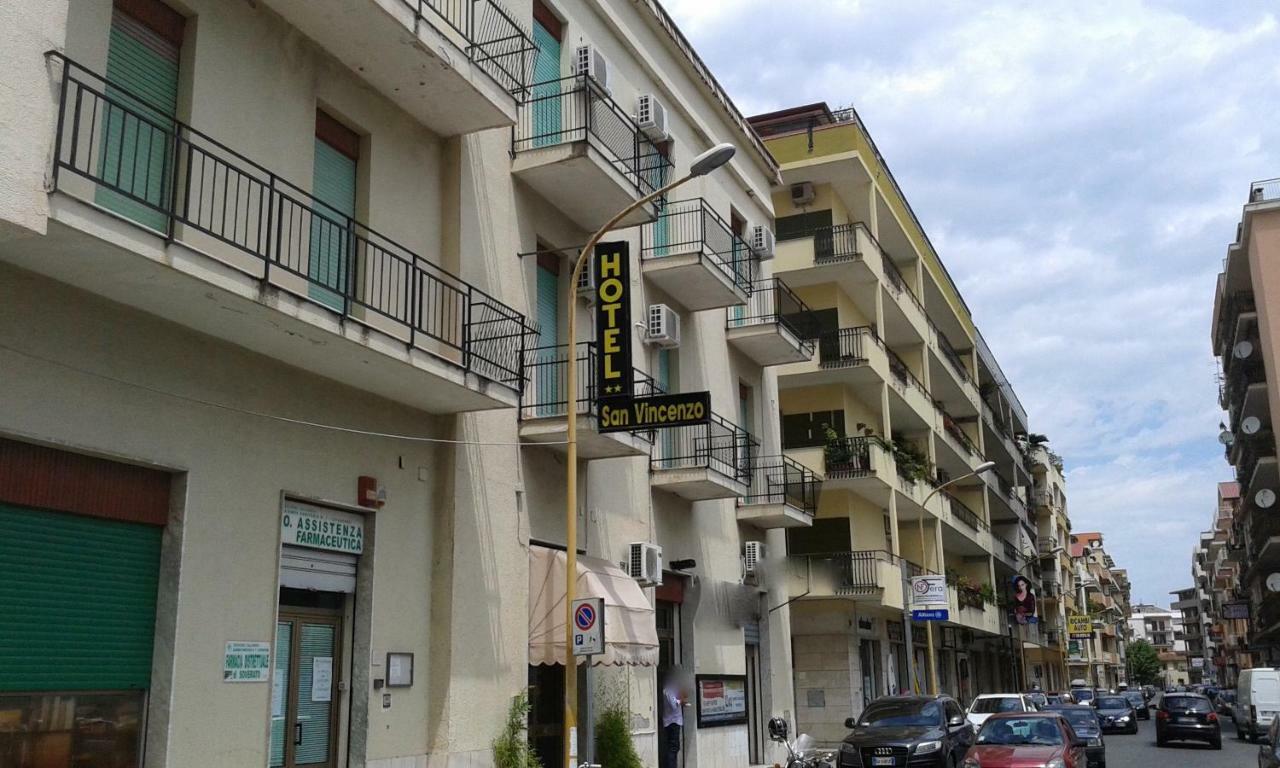 Hotel San Vincenzo 소베라토마리나 외부 사진