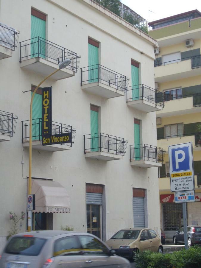 Hotel San Vincenzo 소베라토마리나 외부 사진
