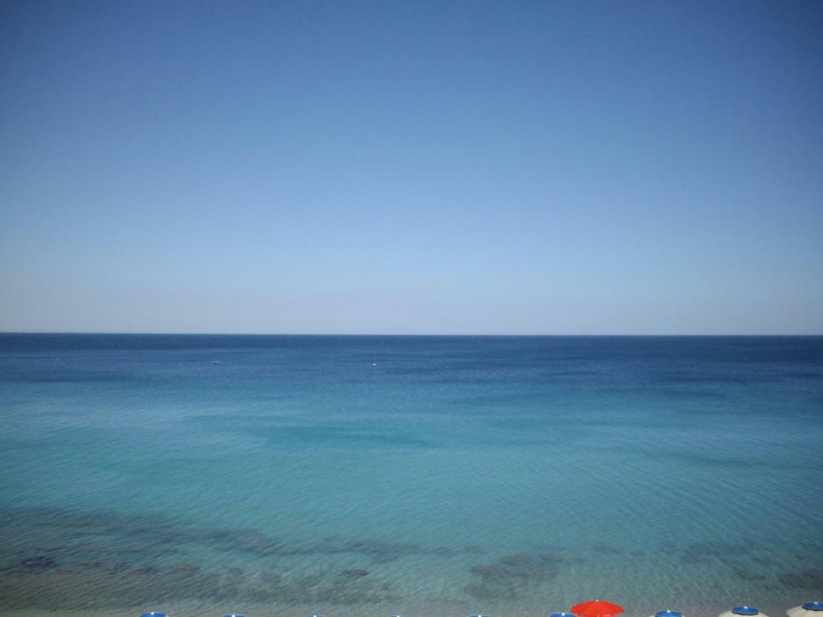 Hotel San Vincenzo 소베라토마리나 외부 사진
